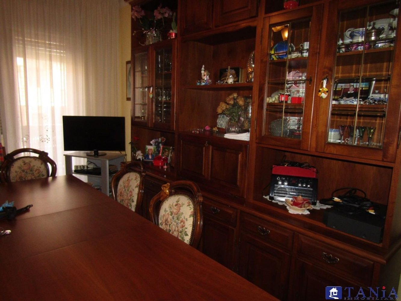 6غرفة شقة في Carrara, Italy رقم 27317