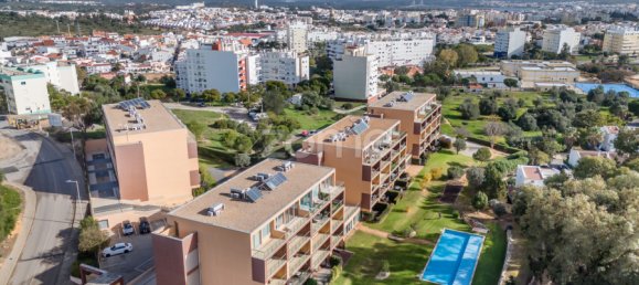 3 غرف نوم منزل ذو طابقين في Portimao, Portugal رقم 116598 45