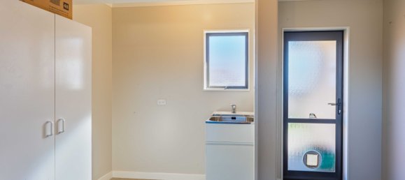 2 Schlafzimmer Haus in Otaki, New Zealand, Nr. 64 13