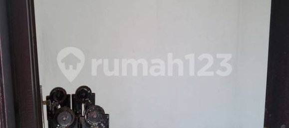 4 bedrooms House in Grogol Petamburan, Indonesia No. 1757 57