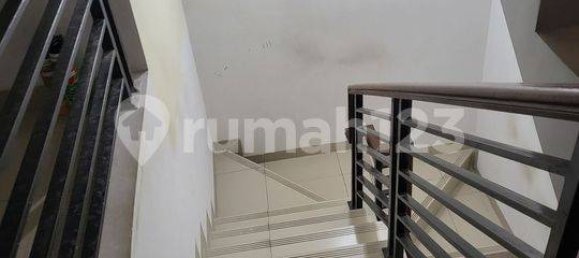 4 bedrooms House in Grogol Petamburan, Indonesia No. 1757 42