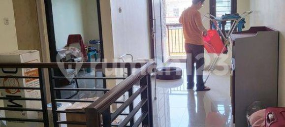 4 bedrooms House in Grogol Petamburan, Indonesia No. 1757 46