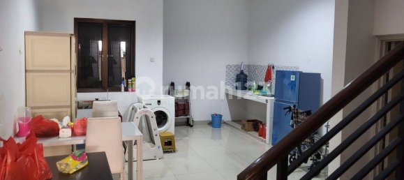 4 bedrooms House in Grogol Petamburan, Indonesia No. 1757 4