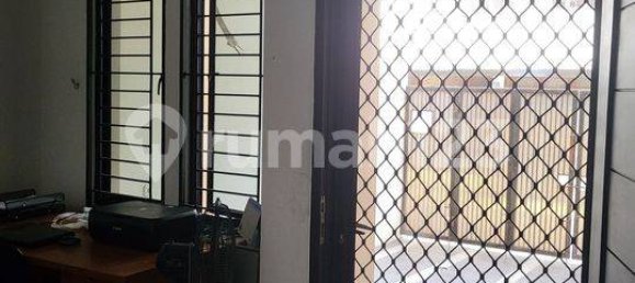 4 bedrooms House in Grogol Petamburan, Indonesia No. 1757 40