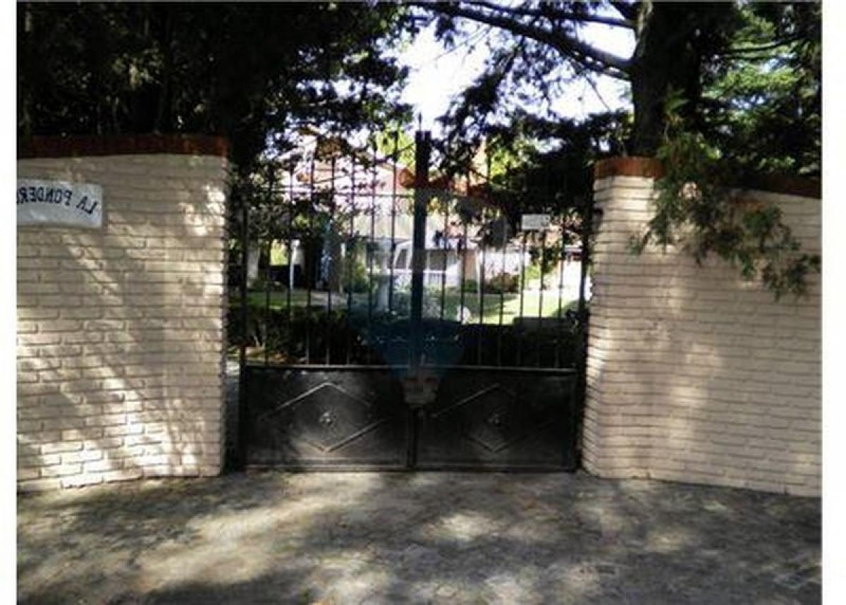 Granja de 5 dormitorios en Exaltación de la Cruz, Argentina No. 40691