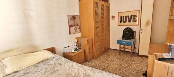 3 bedrooms Apartment in Novara, Italy No. 331889 14