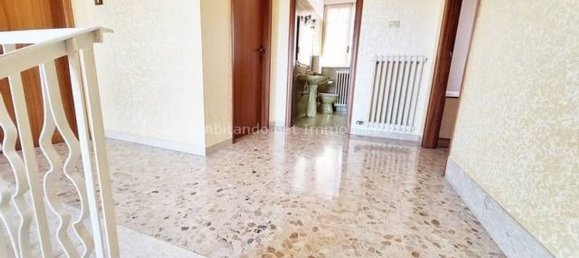 10 chambres Villa à Collecorvino, Italy No. 315955 23