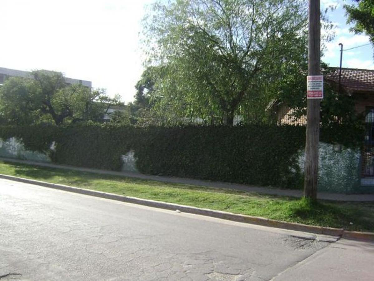  Land in Malvinas Argentinas, Argentina No. 48807