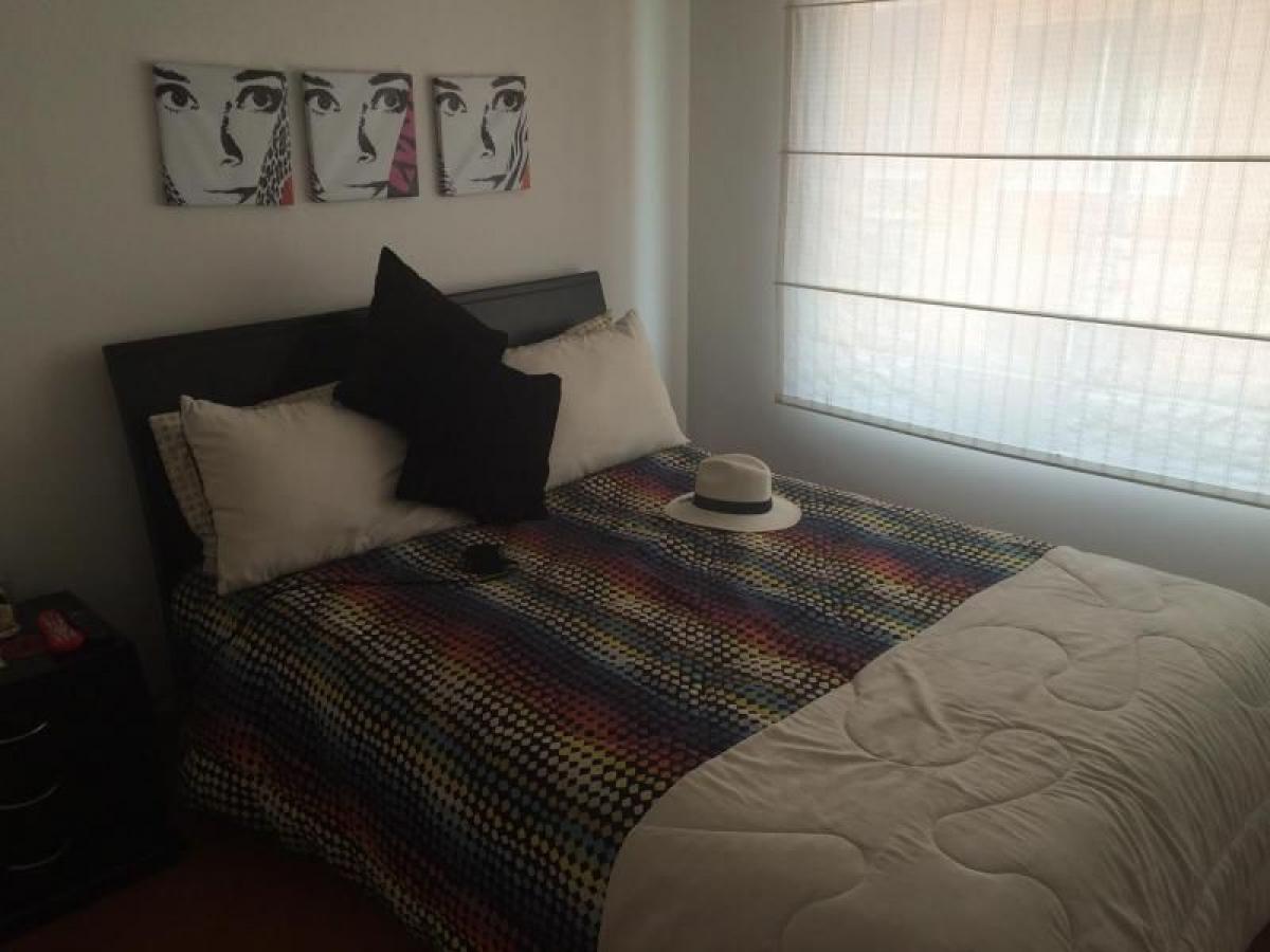 Дом с 3 спальнями в Богота, Колумбия № 10613