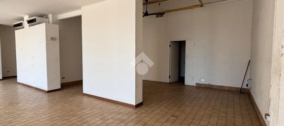 192m² Commercial property in Sona, Italy No. 259038 7