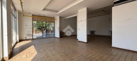 192m² Commercial property in Sona, Italy No. 259038 19