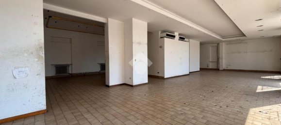 192m² Commercial property in Sona, Italy No. 259038 17