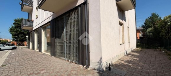 192m² Commercial property in Sona, Italy No. 259038 25