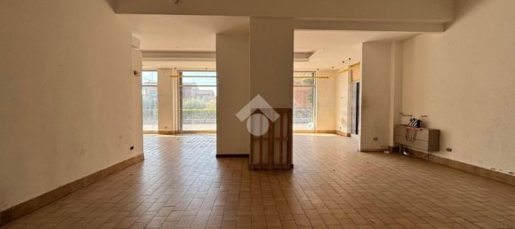 192m² Commercial property in Sona, Italy No. 259038 12