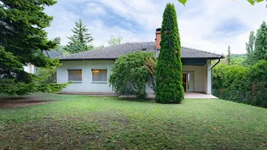 Casa de 5 habitaciónes en Hinterbruhl, Austria No. 210975