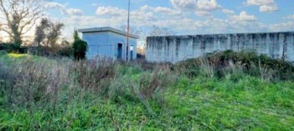 3240m² Warehouse in Montecassiano, Italy No. 320587 2