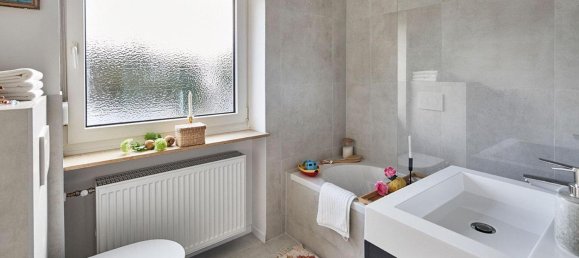 4 bedrooms Townhouse in Erlangen, Germany No. 65059 3