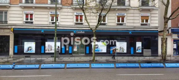 Propiedad comercial de 11 dormitorios en Madrid, Spain No. 109213 2