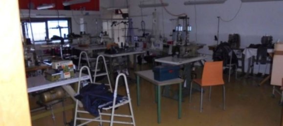 Склад 910м² в Розето дельи Абруцци, Италия № 371239 6