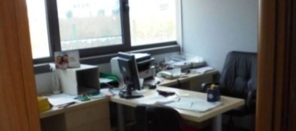 Склад 910м² в Розето дельи Абруцци, Италия № 371239 8