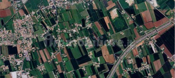 3 bedrooms House in Montebelluna, Italy No. 275171 21