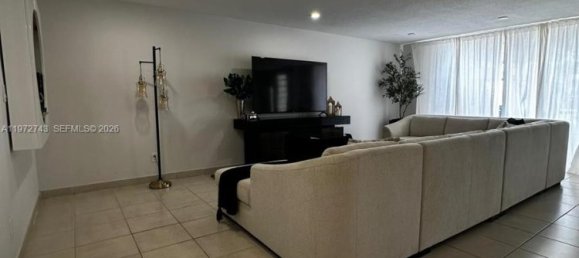 3 bedrooms Duplex for rent in Miami, Miami-Dade, Florida, USA № 615195 16