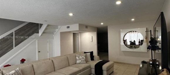 3 bedrooms Duplex for rent in Miami, Miami-Dade, Florida, USA № 615195 19
