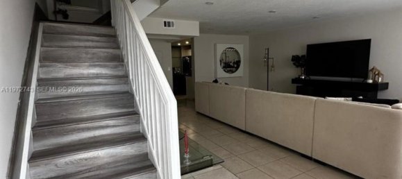 3 bedrooms Duplex for rent in Miami, Miami-Dade, Florida, USA № 615195 20