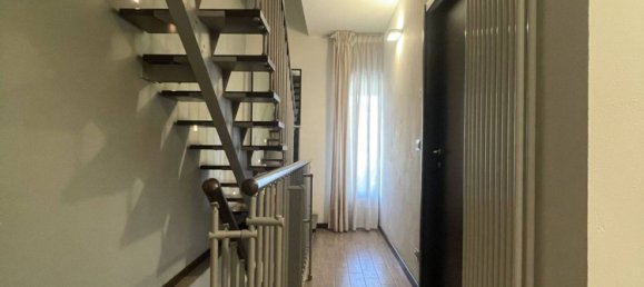 10-salle Maison à Arezzo, Italy No. 47952 10