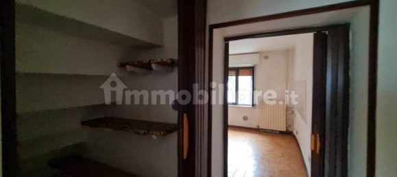 2 bedrooms House in Viadana, Italy No. 206870 3