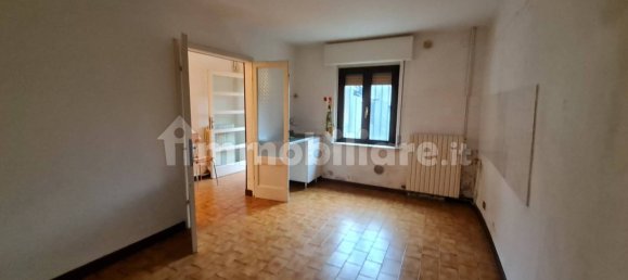 2 bedrooms House in Viadana, Italy No. 206870 17