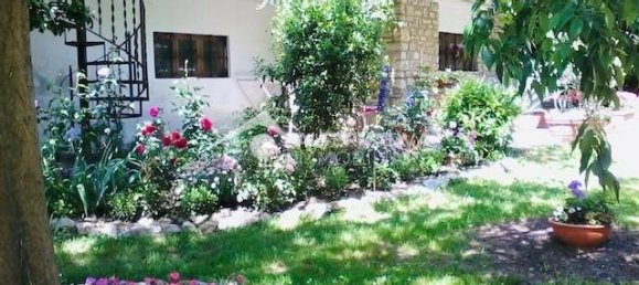 3 bedrooms Villa in San Giuliano Terme, Italy No. 211356 2