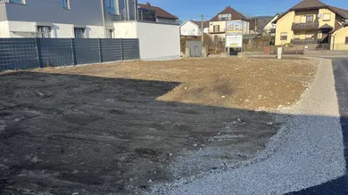  قطعة أرض في Leonding, Austria رقم 166806