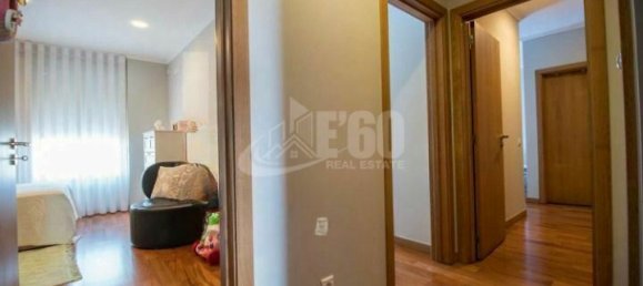 Apartamento de 4 dormitorios en Espinho, Portugal No. 90878 13