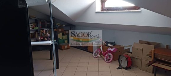 Вилла с 3 спальнями в Айраска, Италия № 156070 28