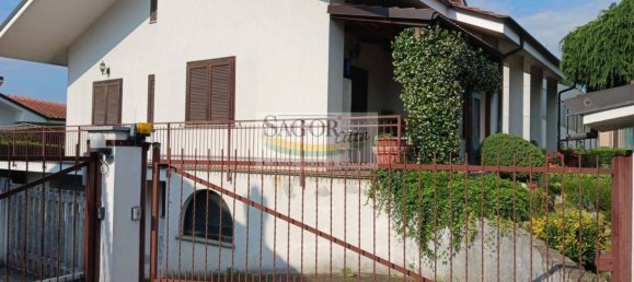 Вилла с 3 спальнями в Айраска, Италия № 156070 48