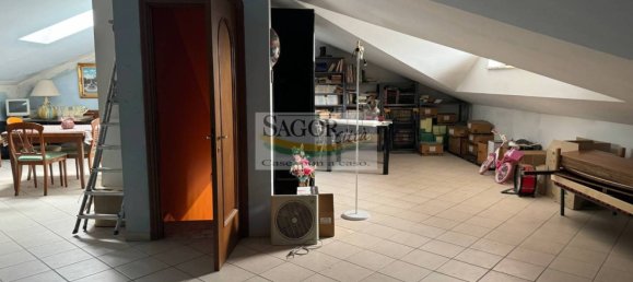 Вилла с 3 спальнями в Айраска, Италия № 156070 31