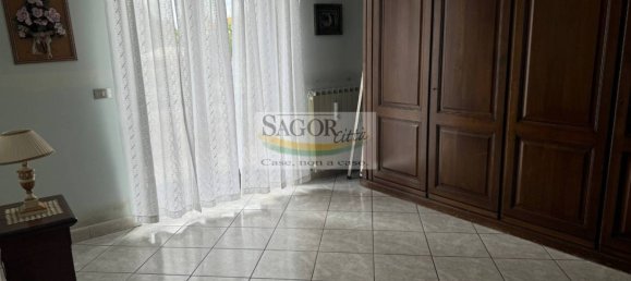 Вилла с 3 спальнями в Айраска, Италия № 156070 25