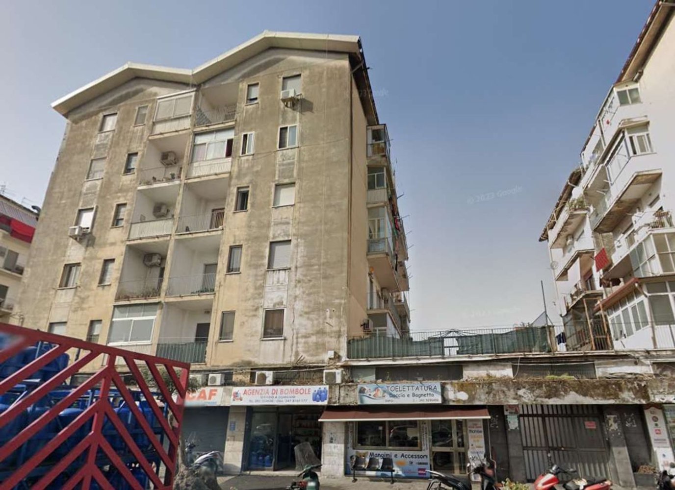 5 rooms Apartment in Catania, Italy No. 52008