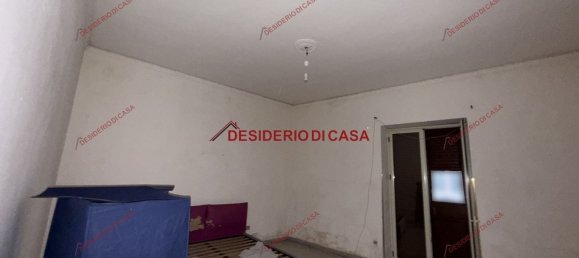 Квартира с 4 комнатами в Партинико, Италия № 49326 5