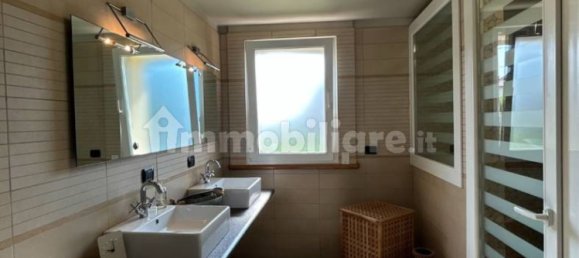 2 bedrooms Villa in Salizzole, Italy No. 324530 2