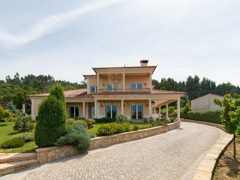5 bedrooms Villa in Tomar, Portugal No. 140151