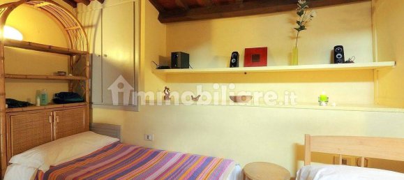 2 Schlafzimmer Wohnung in Florence, Italy, Nr. 207774 5