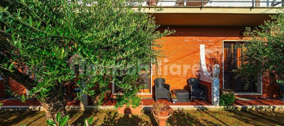 3 bedrooms Apartment in Ponte Buggianese, Italy No. 356769 3