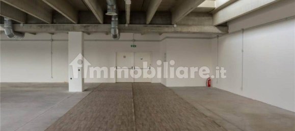 1 room Warehouse in Cermenate, Italy No. 6464 13