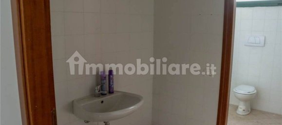 1 room Warehouse in Cermenate, Italy No. 6464 14