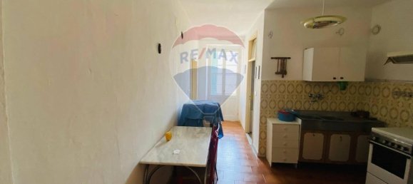 8 rooms House in Carrodano, Italy No. 14929 26