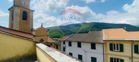 8 rooms House in Carrodano, Italy No. 14929 23