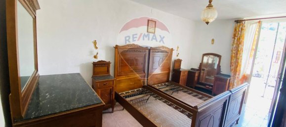 8 rooms House in Carrodano, Italy No. 14929 38