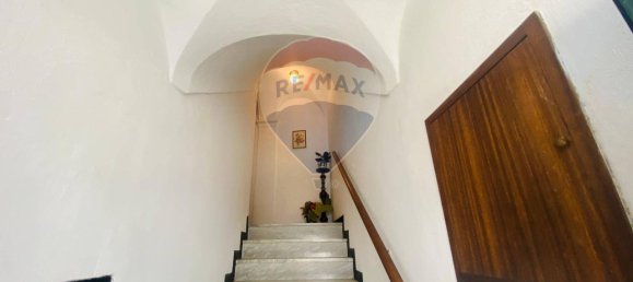 8 rooms House in Carrodano, Italy No. 14929 8